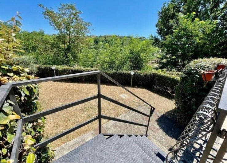 Rustico Jacuzzi & Wine Apartment La Collina Exterior photo